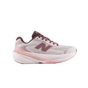 New Balance Women's 860 v15 in Pink Salt