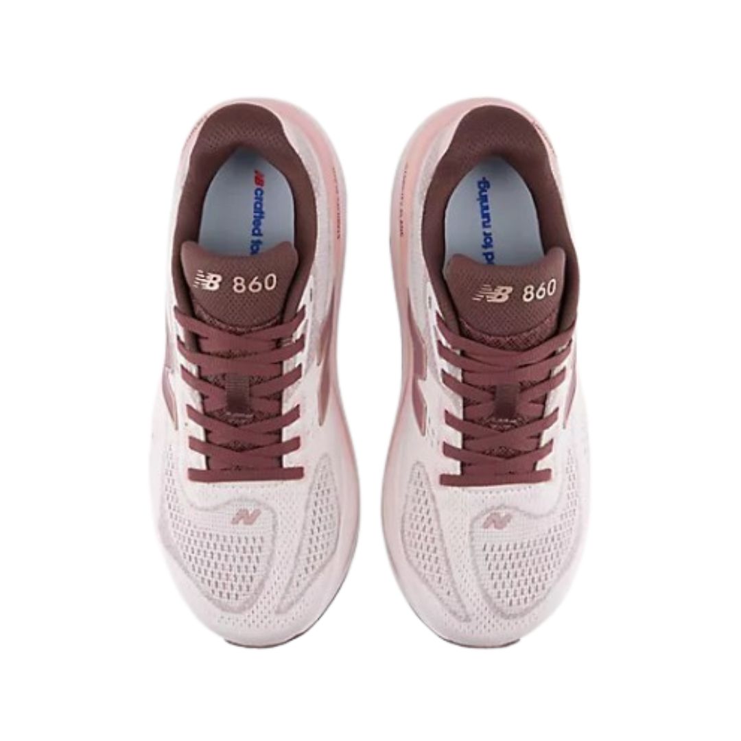 New Balance Women's 860 v15 in Pink Salt