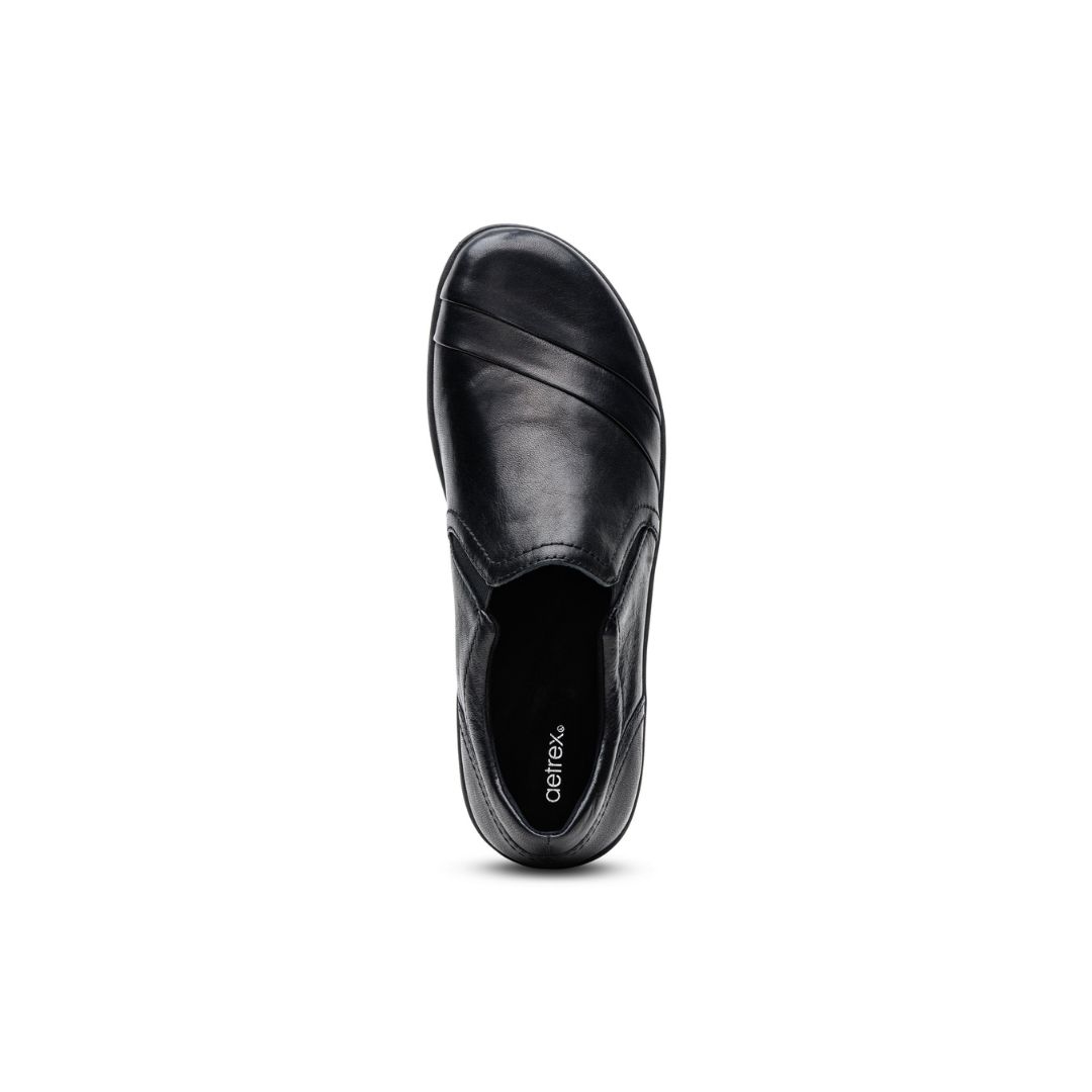 DM570W-3 Aetrex Helena Slip On in Black