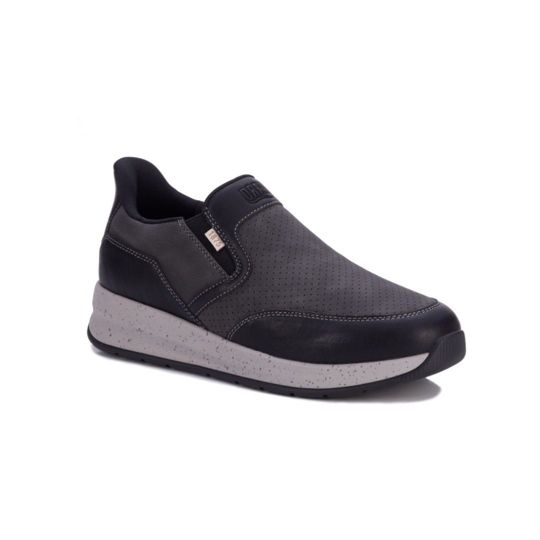40117-19 -1 Drew Men's Caleb in Black Nubuck