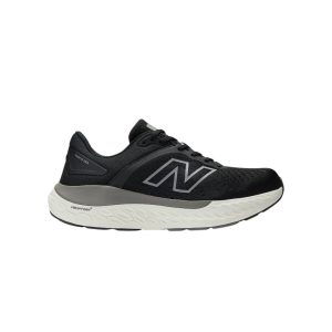 New Balance Men's 1540 in Black