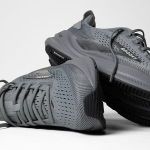 110496 015-Lifestyle Brooks Men's Ghost Max 4 in Grey/Grey/Ebony