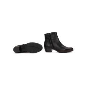W7P-8501C1 000-3 Pikolino Utiel in Black