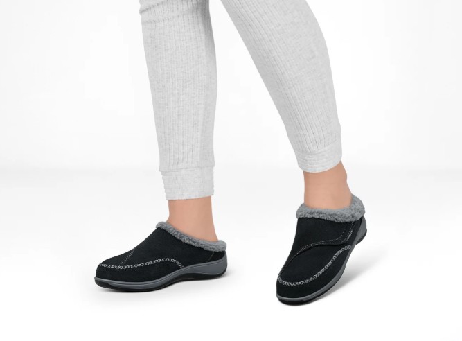 Woman Wearing Orthofeet Charlotte Slipper in Black